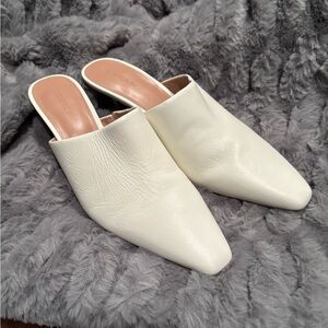 Nordstrom White Leather Mules with Sleek Minimalist Design